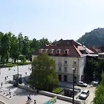 Centre Chic 2/4 Ljubljana