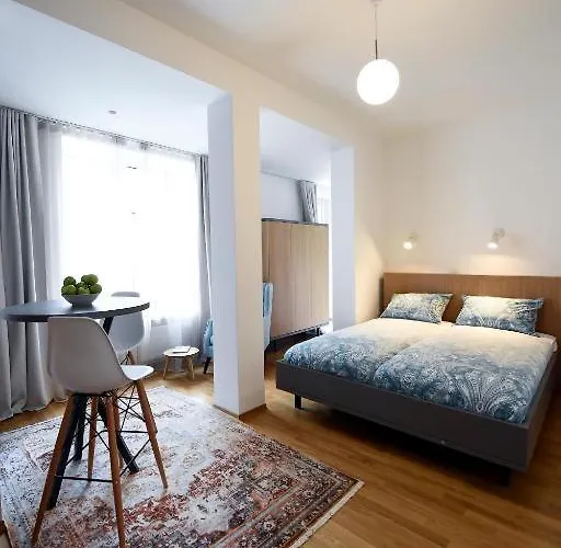 Centre Chic 2/4 * Λιουμπλιάνα