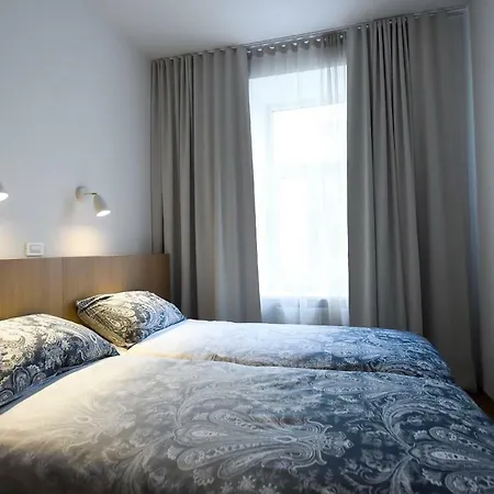 Centre Chic 2/4 לובליאנה